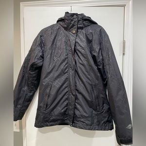 Columbia women’s winter coat. Size large. Inner liner.
